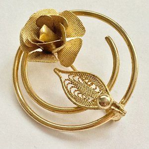 Vintage Rose Flower Bloom Circle Pin Brooch Gold Tone Plated 50's 60's Estate